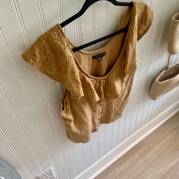 Women's American Eagle Blouse - Picture 3 of 3